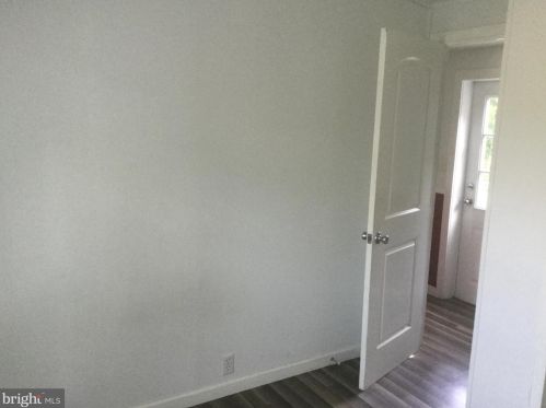 73 Frog Leg Ln, Frederica DE  19946-4630 exterior