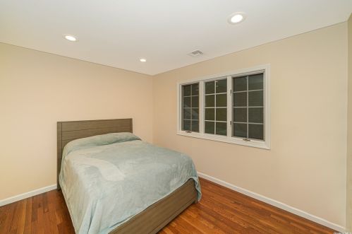 53 Rogues Path, Huntington Station NY  11746-2736 exterior