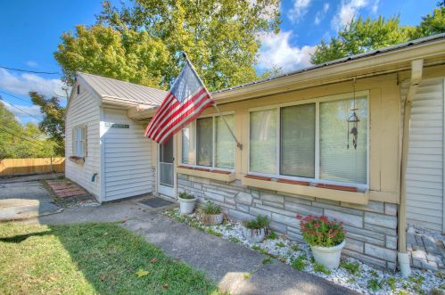 2699 Uhl Rd, Newport, KY 41076-8661