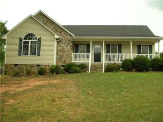 730 Old Castle Dr, Randleman, NC 27317-8234