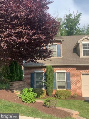 227 Red Haven Rd, Rudytown, PA 17070-3174