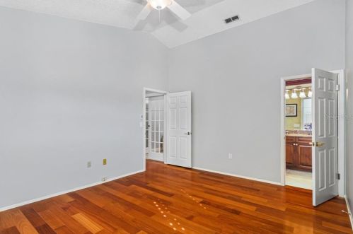 2631 Royal Liverpool Dr, Tarpon Springs FL 34688-6336 exterior