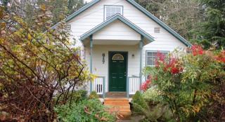 617 Boulevard Rd, Olympia, WA 98501-1910