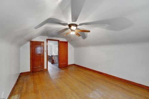 394 Drake Ave, Roselle NJ  07203-1414 exterior