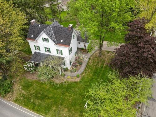 5 Lewin Ln, Pittsburgh, PA 15235-5051