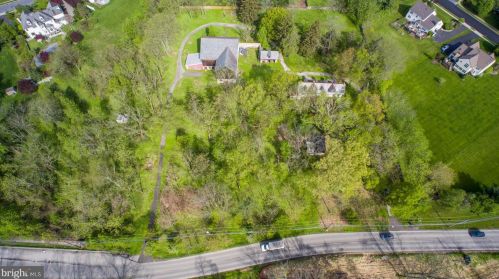 1704 Dreshertown Rd, Dresher PA  19025-1303 exterior