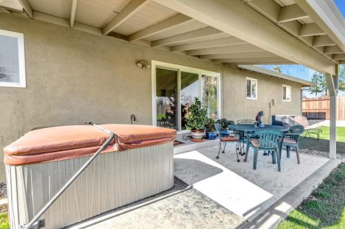 5930 Filbert Ave, Citrus Heights CA  95662-4716 exterior