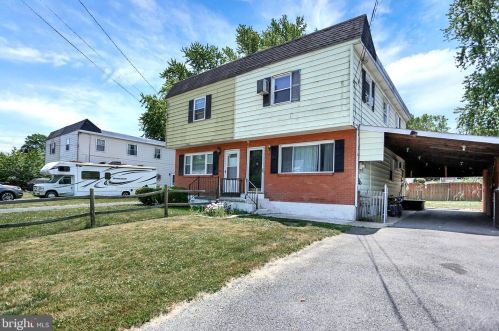 704 Erford Rd, Camp Hill, PA 17011-1125
