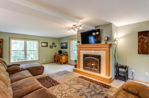 2102 116 St, Kenosha WI 53158-3605 exterior