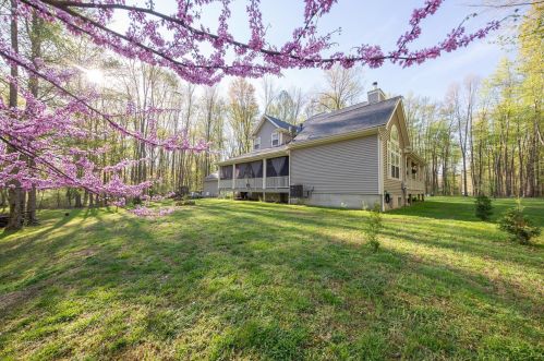 1876 Concord Rd, Amelia OH  45102-2207 exterior