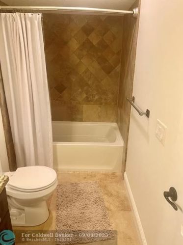 2551 Racquet Club Dr, Palm City FL  34990-2304 exterior