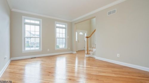 31 Vail Ln, Flemington NJ  08822-3453 exterior