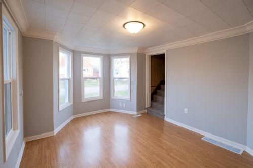 100 Maplewood Ave, Mount Vernon OH  43050-3138 exterior