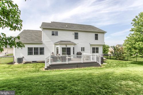 473 Adam Ln, Navy Sup Dpt PA  17050-2477 exterior