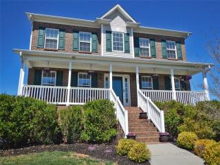 1123 Browns Run Dr, Kernersville, NC 27284-2382