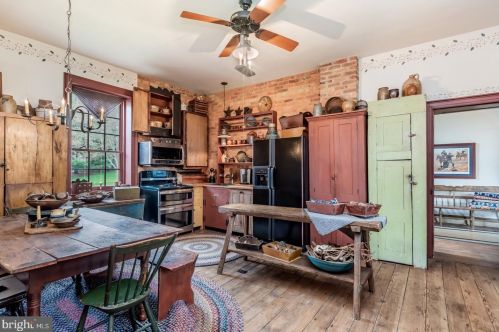 440 Franklin Church Rd, Siddonsburg PA  17019-9766 exterior