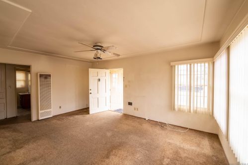 3481 Myrtle Ave, San Diego CA 92104-4426 exterior