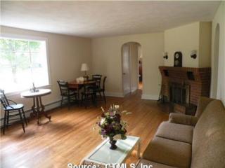 202 Lovely St, Unionville CT  06085-1191 exterior