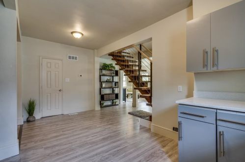 702 Edgefield Ave, Dallas TX  75208-3615 exterior