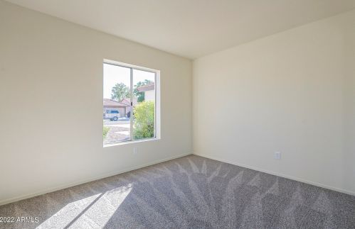 1244 Scott Ave, Gilbert AZ 85234-3670 exterior