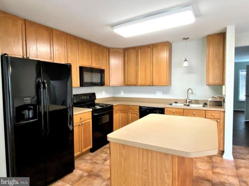 179 Dunlap Dr, Charles Town WV  25414-6509 exterior