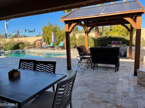 7204 Paradise Dr, Scottsdale AZ 85260-5436 exterior