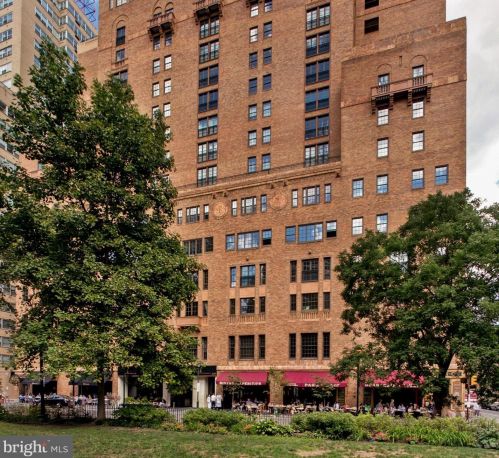 219 18th St, Philadelphia PA  19103-6141 exterior