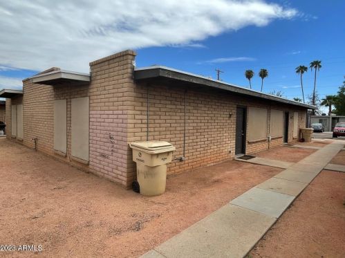 6713 Myrtle Ave, Glendale AZ 85301-1801 exterior