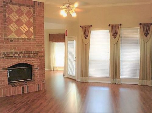 808 Snapdragon Ln, Plano TX  75075-2365 exterior