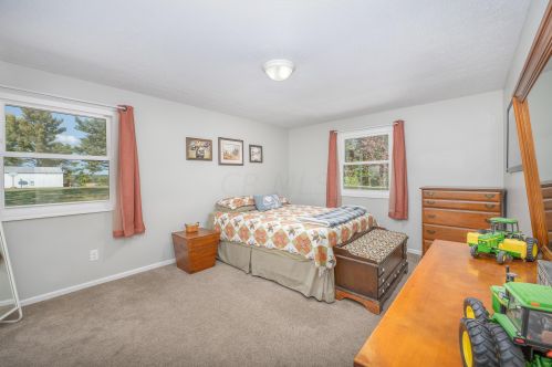 15936 Wooster Rd, Mount Vernon OH  43050-9764 exterior