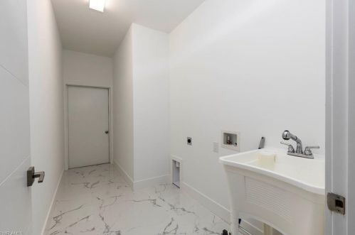 1457 16 St, Cape Coral FL  33990-6717 exterior