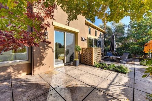 404 Syrah Ct, Folsom CA  95762-7715 exterior