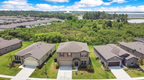 8734 Hinsdale Heights Dr, Polk City FL  33868-6010 exterior