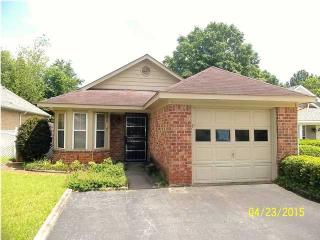 3549 Pepper Ridge Dr, Mobile, AL 36693-2572