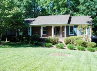 1907 Gracewood Dr, Greensboro, NC 27408-3223