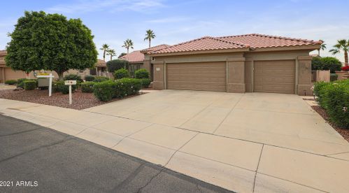 15883 Rancho Vista Way, Sun City, AZ 85374-5662