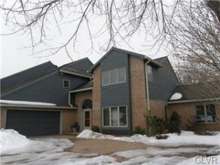 2877 Exeter Dr, Emmaus, PA 18049-1274