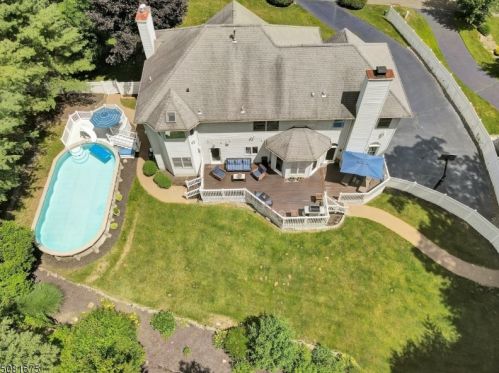 58 Finch Rd, Skyline Lakes NJ  07456-2423 exterior