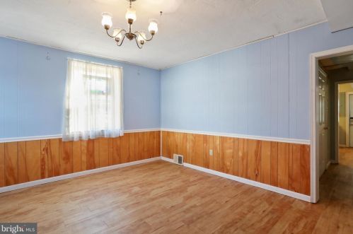 13070 Old Valley Pike, Edinburg VA  22824-3144 exterior