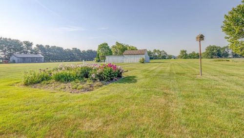 11860 Green Valley Rd, Mount Vernon OH  43050-9624 exterior