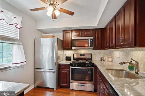 42 Belmont Sta, Southampton PA 18966-3765 exterior