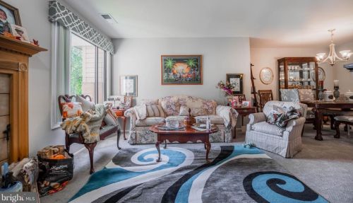 404 Pritchard Pl, Newtown Square PA  19073-3031 exterior