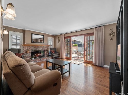 25206 Doria Ave, Lomita CA  90717-1720 exterior