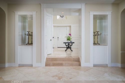 27211 Appaloosa Rd, Santa Clarita, CA 91387-4806