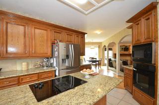 7910 Inverrary Ct, Houston, TX 77095-2801