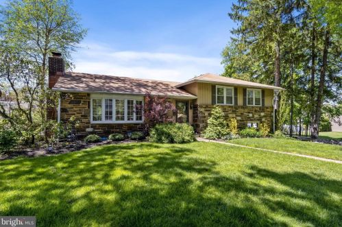 4037 Kottler Dr, Miquon, PA 19444-1537