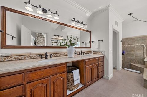 41664 Camino Del Vino, Temecula CA  92592-8439 exterior