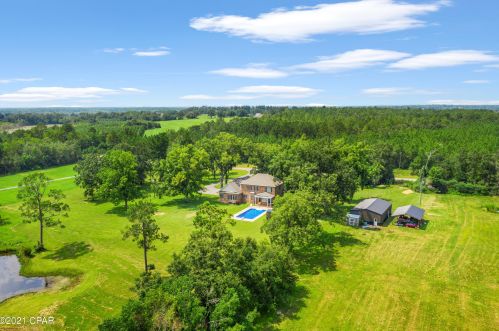 455 Bahoma Rd, Sunny Hills FL  32428-6204 exterior