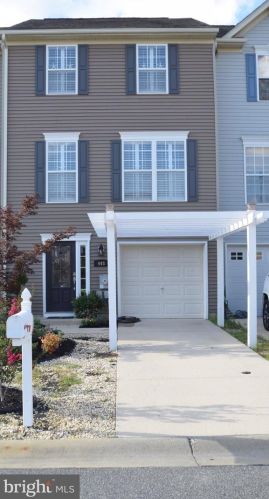 448 Ocean Ct, Milton, DE 19968-1511