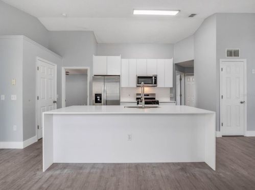 610 Sonja Cir, Davenport FL 33897-7410 exterior